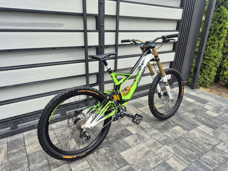 Specialized Demo 8