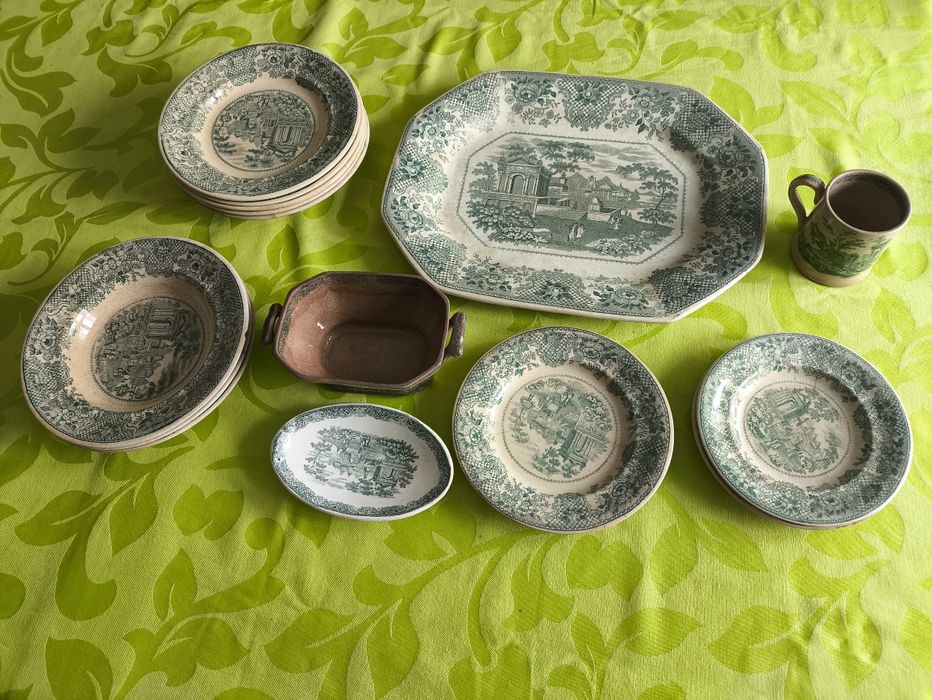 Fábrica de Louça de Sacavém - Século XIX