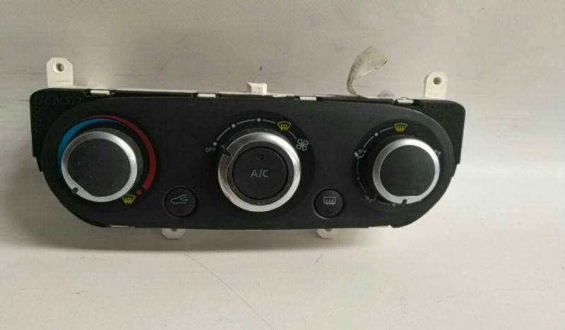 Botão / interruptor do AC RENAULT Clio IV (BH_)