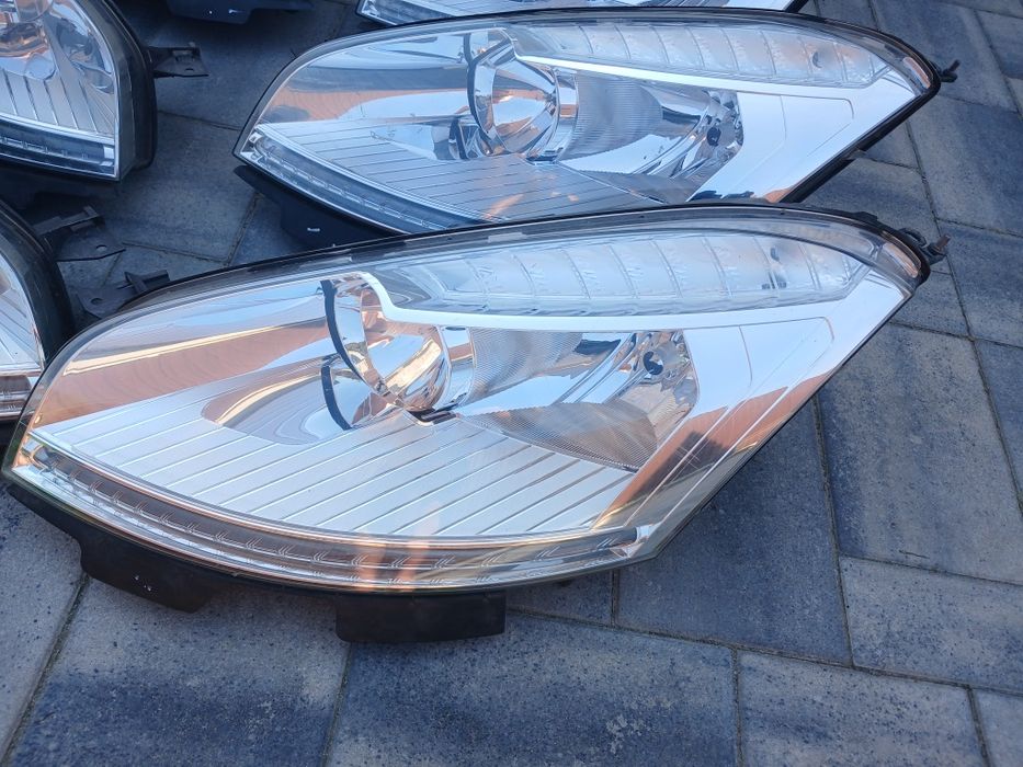 Фара,фари на Сітроен Ц 4 Пікассо, Citroën C 4 .