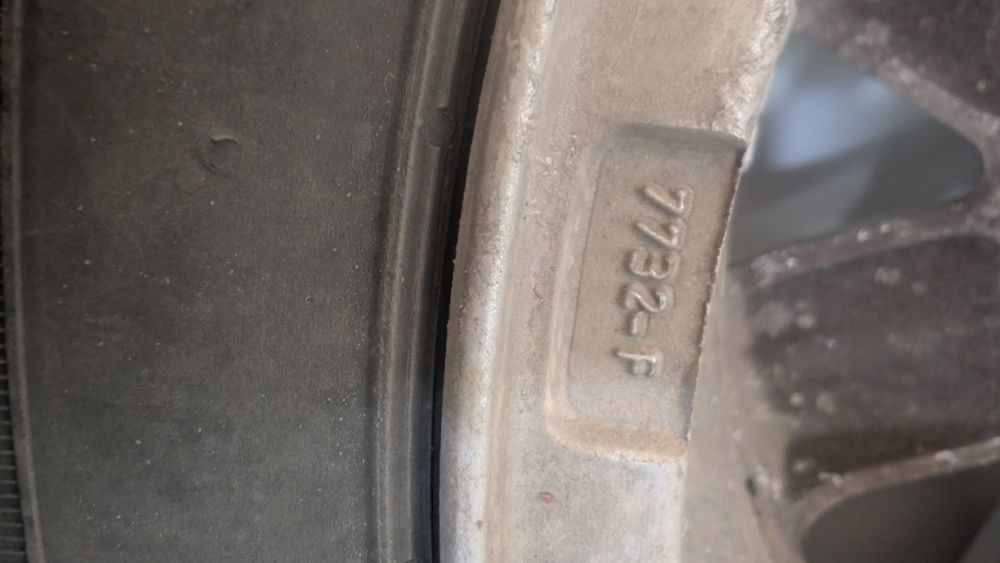 Alufelgi citroen r15 wraz z oponami