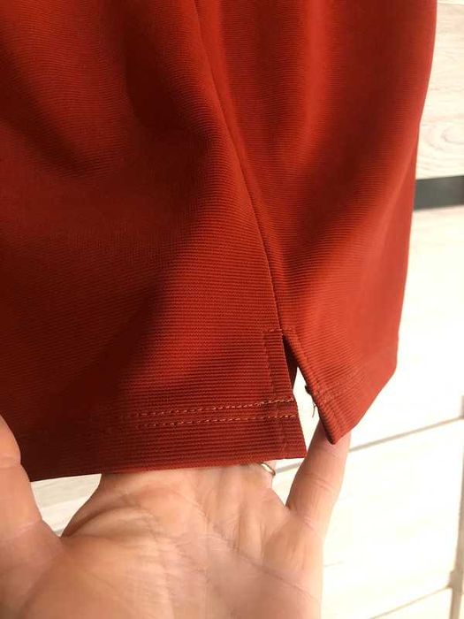 Piękna spódnica ołówkowa