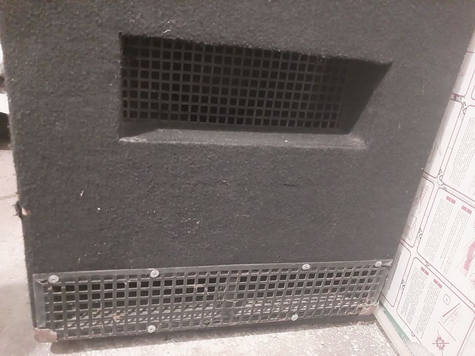 Корпуса для суббуферів