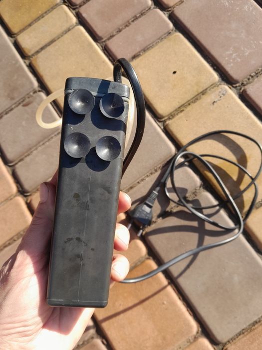 Фільтр для води в акваріум