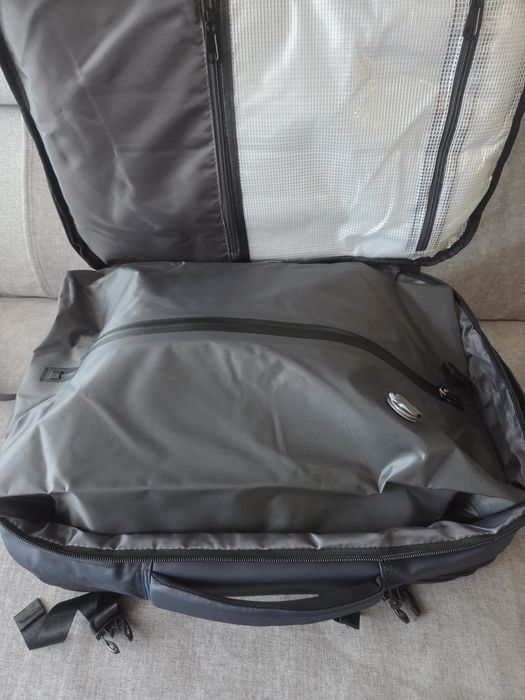 Mochila tech expansão com sistema vácuo