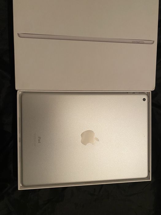 Продам Ipad A2602 2021р