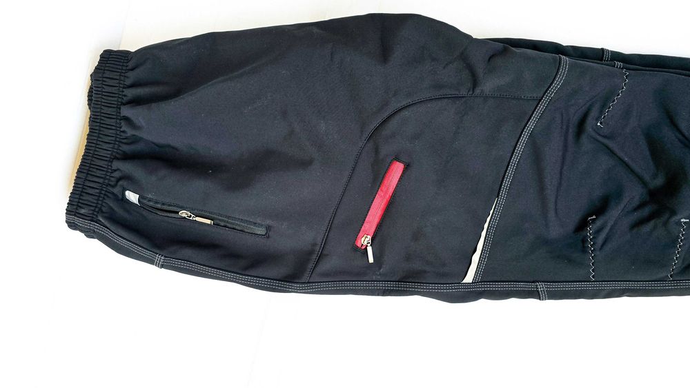 Calças bicicleta pretas XL **NOVAS**