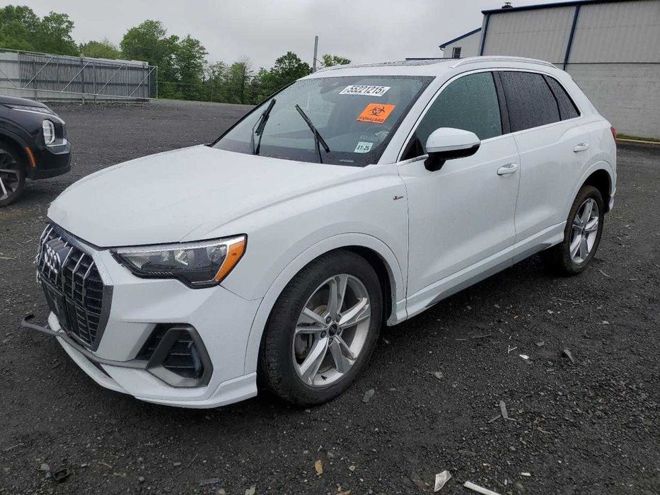 Бампер Audi Q3 83a розборка Ауді Кю 3  рест LX7G