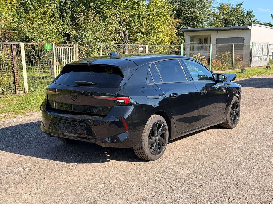 Opel Astra 2023 1.2 130km automat GS edition skóry alufelgi kamery 360 MEGA WERSJ