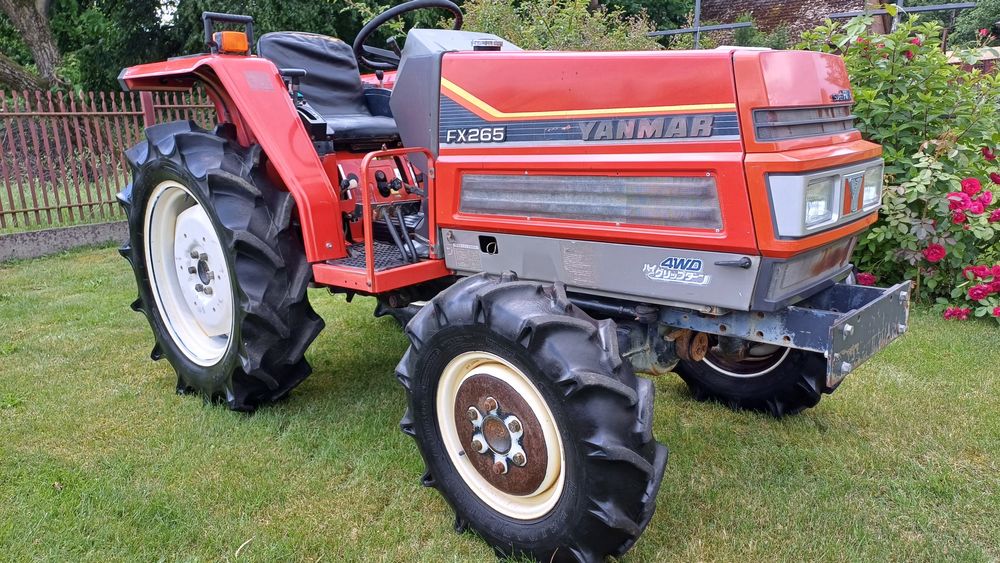Yanmar FX265 wspomaganie minitraktorek japoński