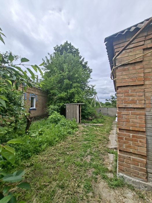 Продаж добротний будинок Бережинка.