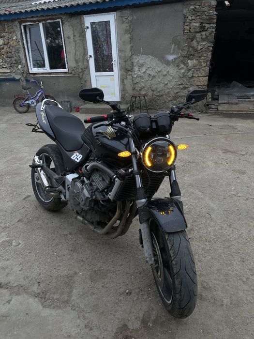 Honda hornet 600