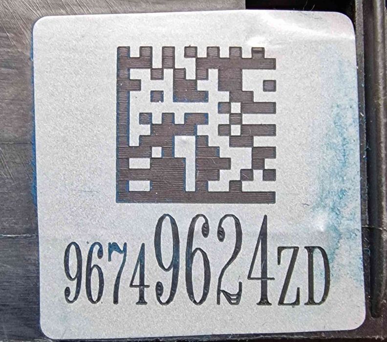 Comando / Botão / Interruptor Vidros Frente Esquerdo 96749624ZD - PEUGEOT 208 I
