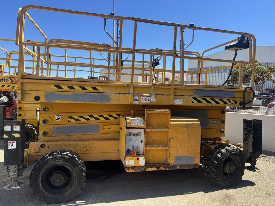 Plataforma Elevatoria usada 15mt Diesel64187760345985122
