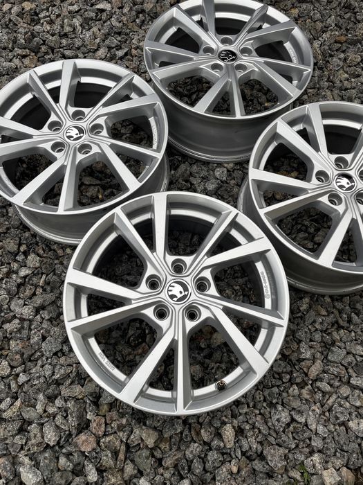 Диски Borbet R17 5.112 ET46 Шкода А5 А7 Гольф Джета Тоуран