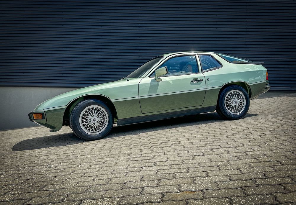 Porsche 924 Turbo