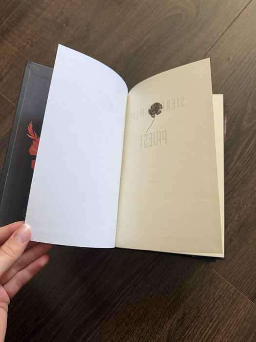 Книга «Священник»