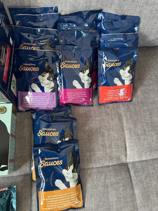 Karma dla dorosłego kotka, duży zestaw, mix