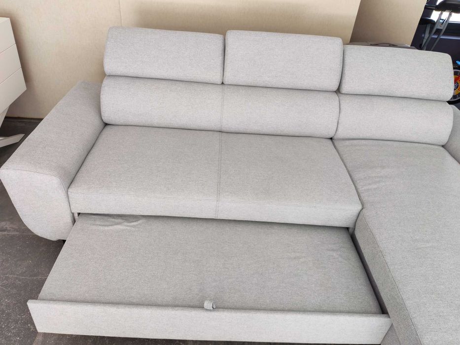 Sofá cama cinzento