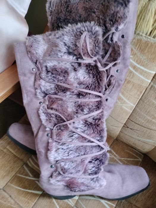 Kozaki damskie , z futerkiem