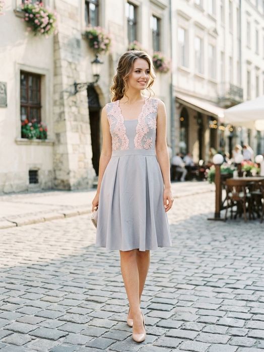 Elegancka sukienka rozmiar 44