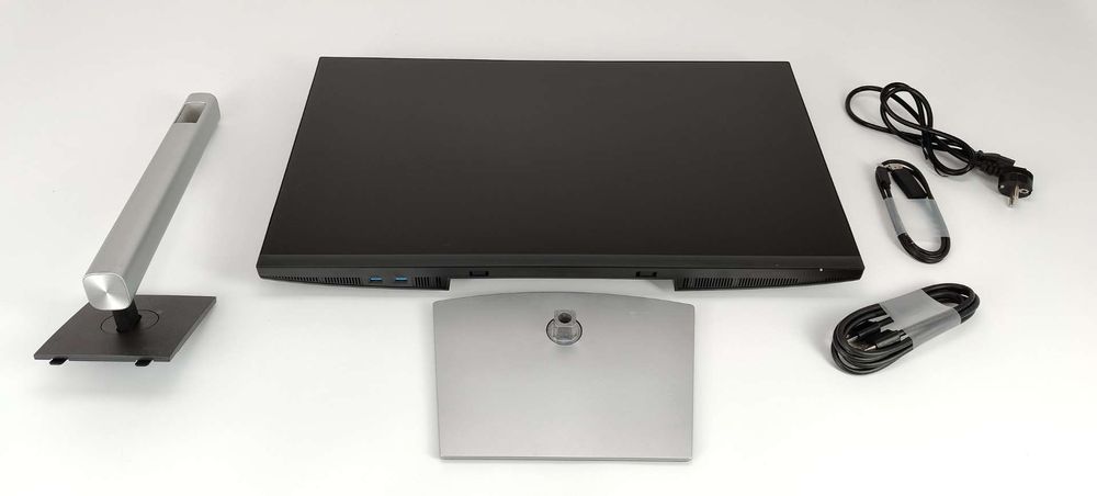 Monitor LCD Dell P2721Q 27 3840 × 2160 (4K / UHD) , IPS, 16:9