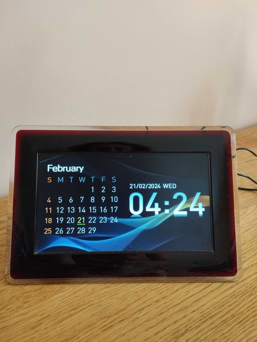 Цифрова фоторамка самсунг, 8'