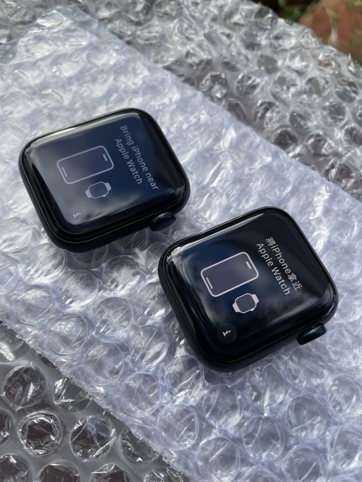 Apple watch SE 2 40mm iCloud Lock. Дисплей