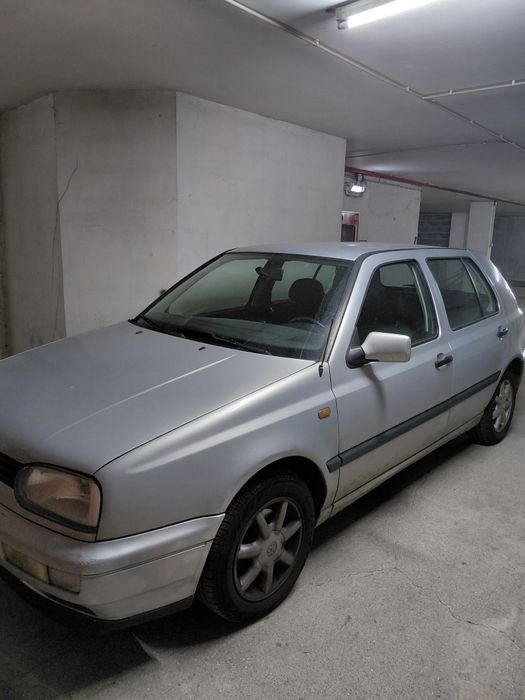 Golf 19tdi usado impecável