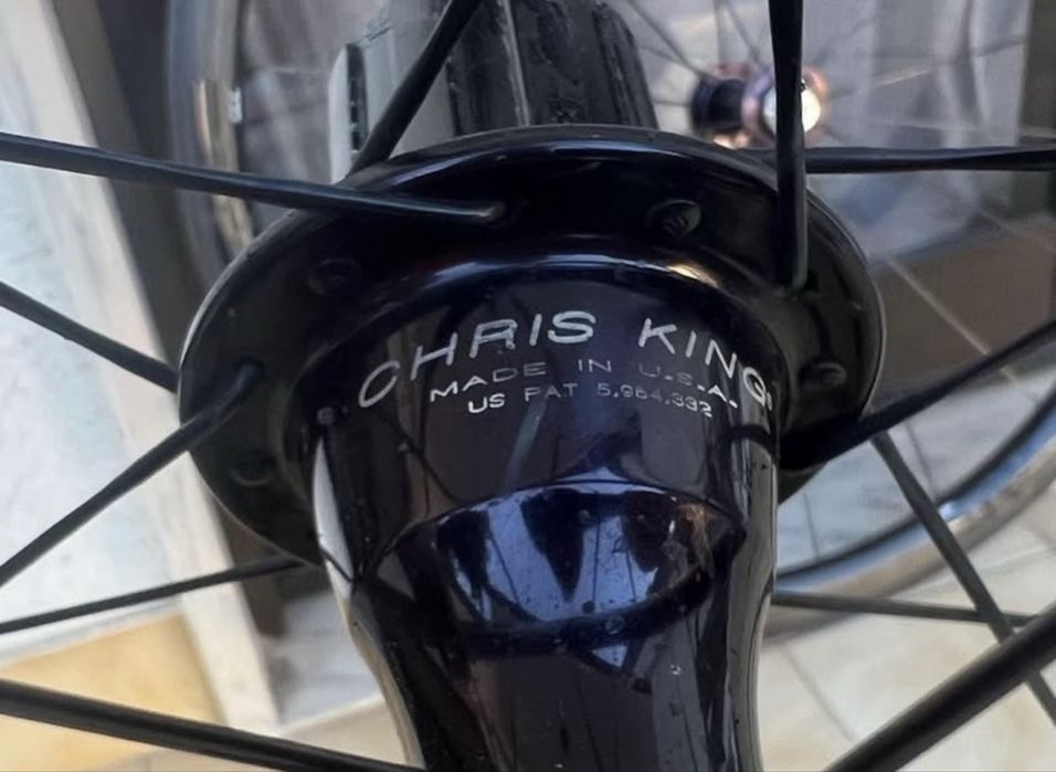 Roda estrada Enve SES 3.4 com hubs Chris King R45