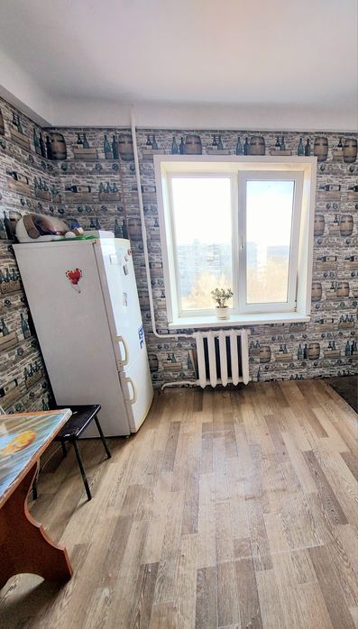 3-х комн квартира Днепровский район