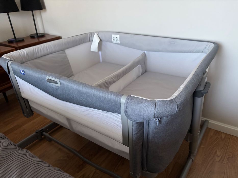 Next to me gémeos chicco