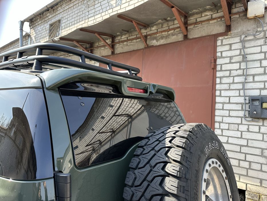 Toyota FJ Cruiser спойлер на дах