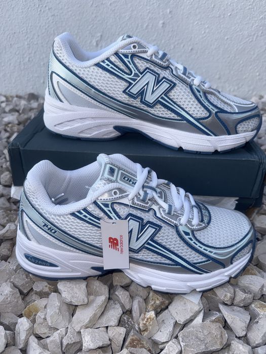 Tênis New Balance 740 Azul e Branco