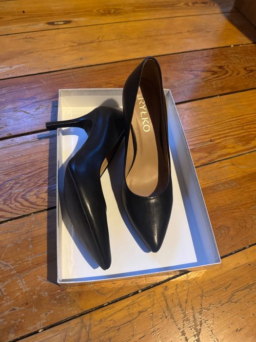 Buty damskie Ryłko czarne eleganckie