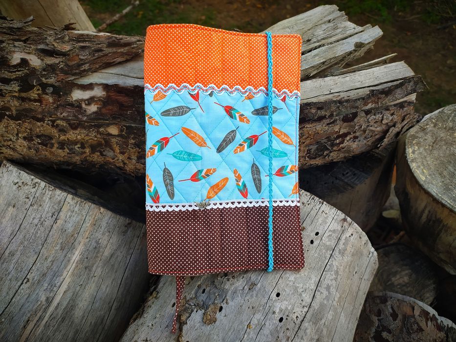 Capa de livro artesanal