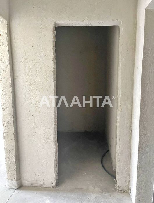 Продається 1 кімната квартира у сучасному ЖК Багговутівський