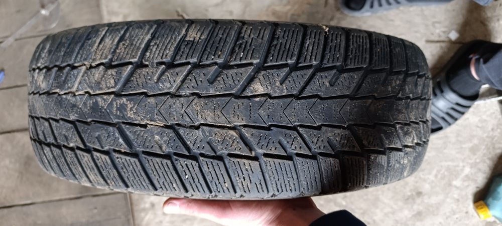 Шини 185/70 r14 хороший стан