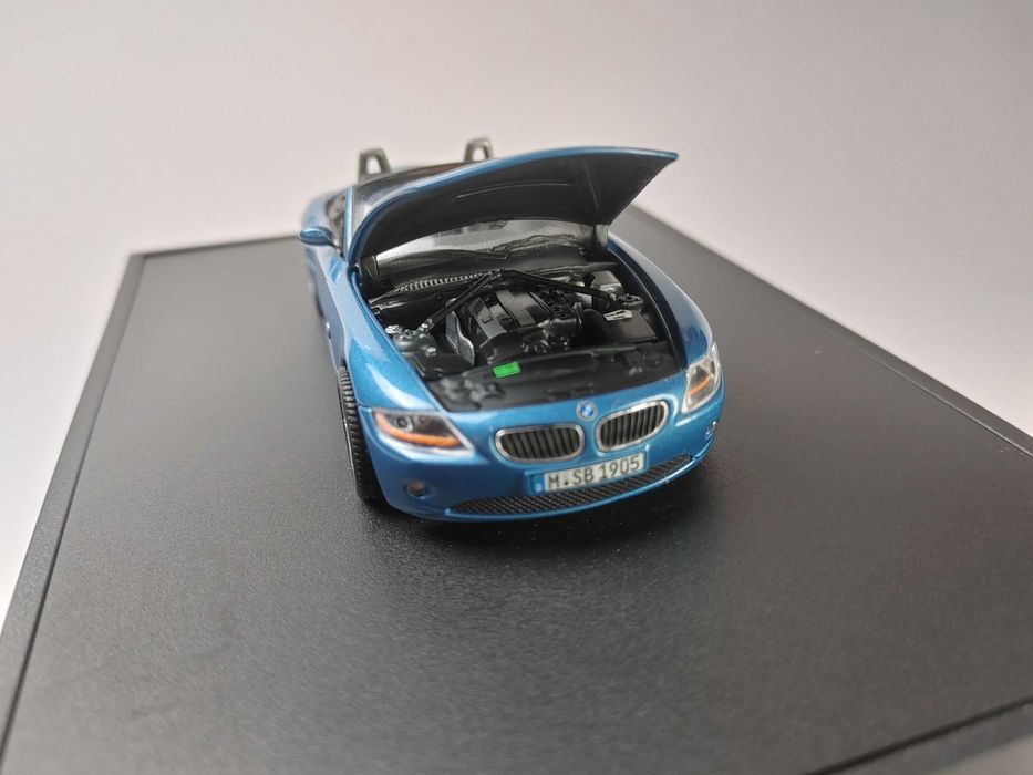 1:43 BMW Z4 roadster (E85) 2003 Minichamps 80420144054: 1 820 грн