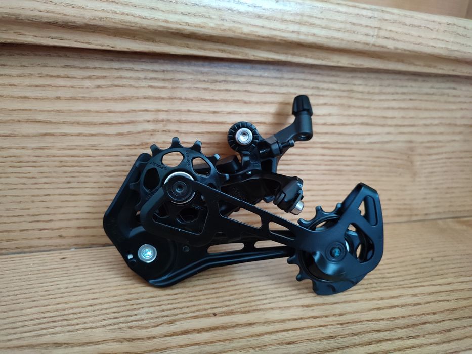 Групсет Shimano CUES u6000 11 швидкостей