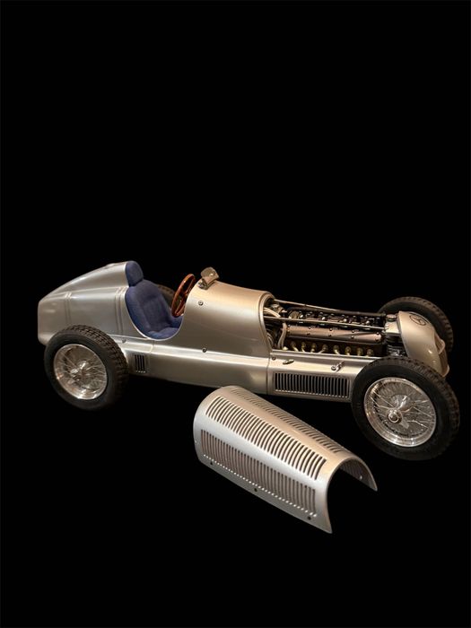 CMC Mercedes Benz