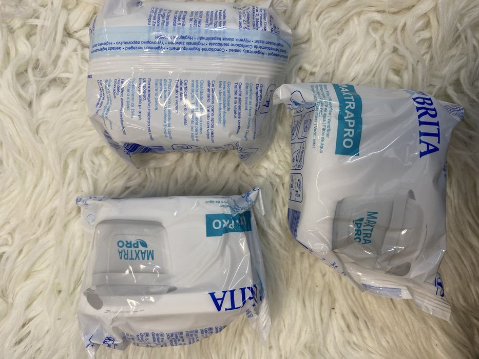 Dzabek Brita 2,4l + 3 filtry