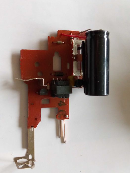 Продам пленочный фотоаппарат.