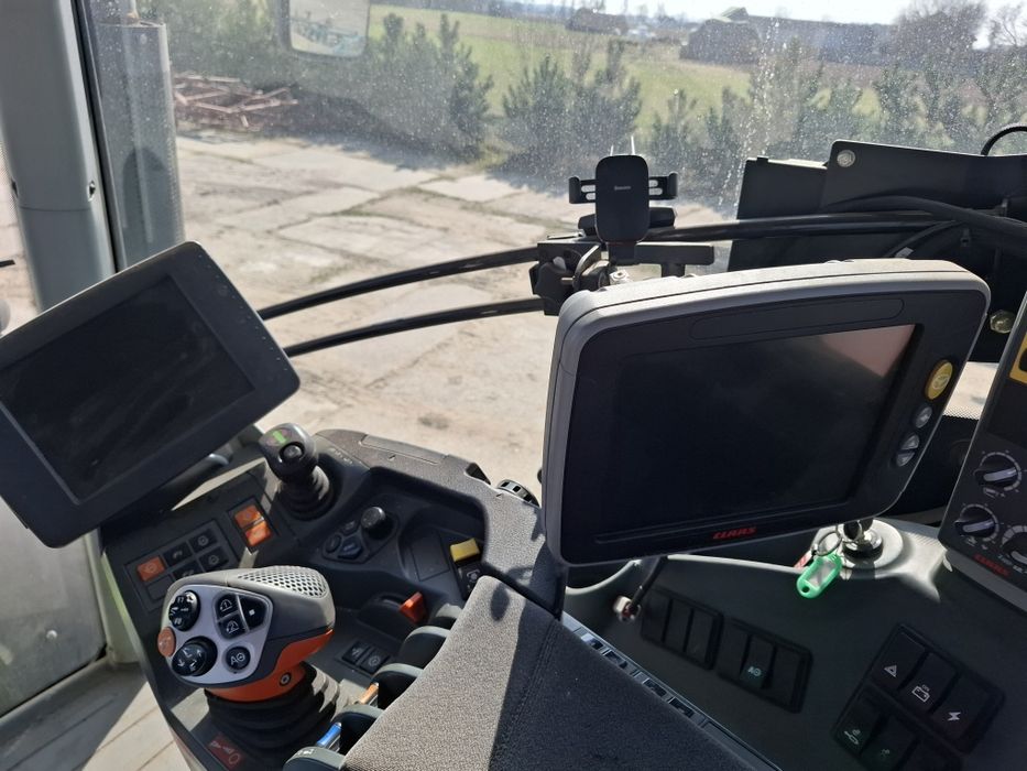 Claas axion 920 moc 320 km z navi rtk 10 nie fendt