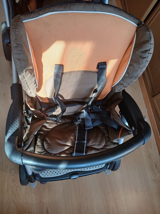 Carrinho passeio duplo gémeos ou irmãos idades próximas