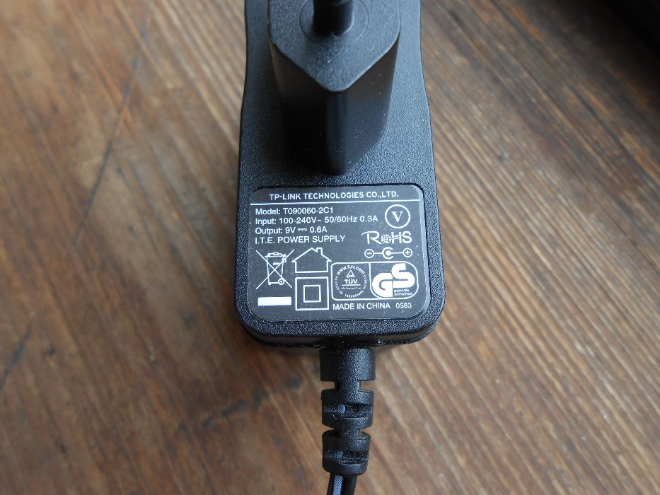 Блоки питания (Адаптеры) 9 Вольт для роутеров и других устройств