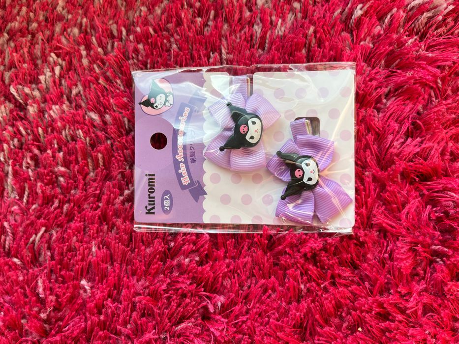 Spinki do włosów z kokardką Kuromi Hello Kitty Sanrio