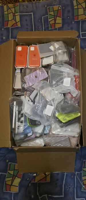 Чохли на Айфони та Android: Нові(Розпродаж)