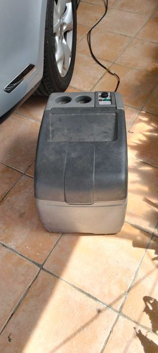 Frigorífico portátil 12/24 Volts marca INDEL B