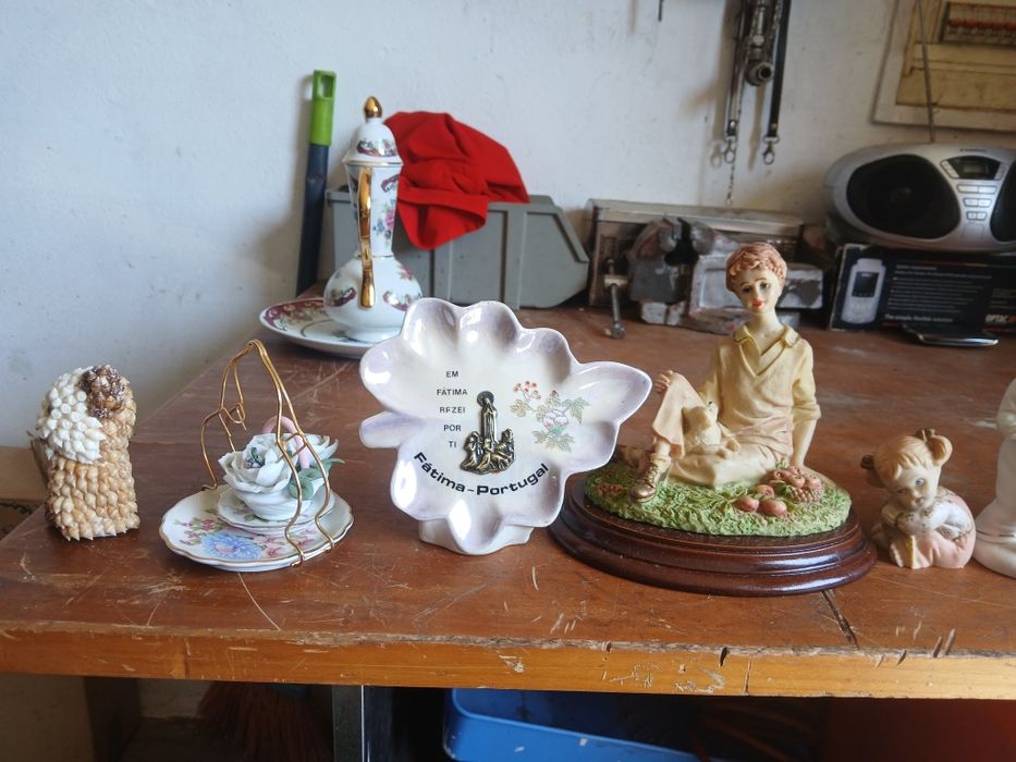 Peças em porcelana